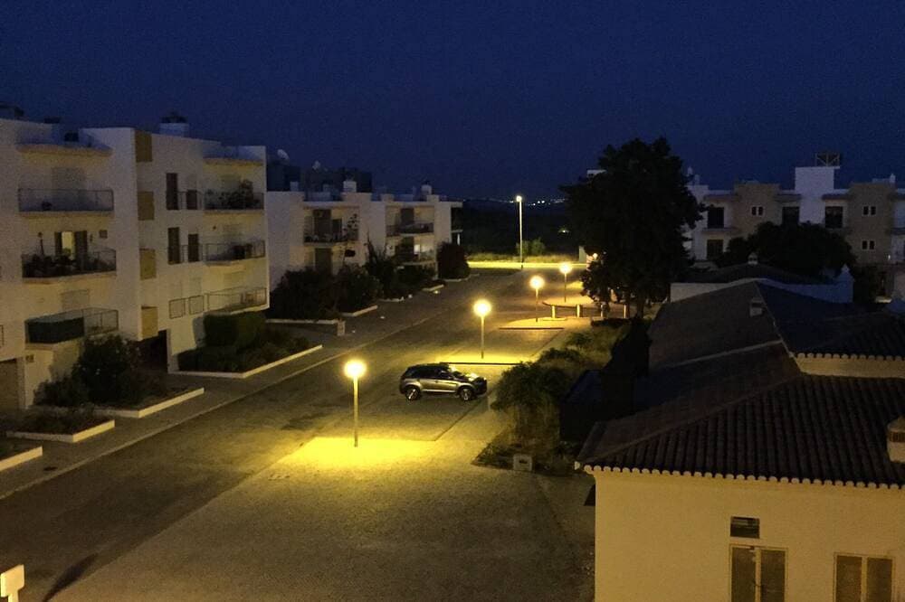 Foto 11 von 30: Neu! Sonnige und moderne Wohnung in Strandnähe