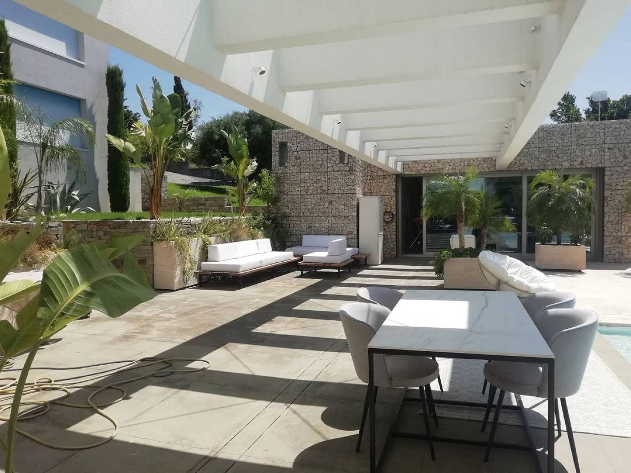 Foto 5 von 40: Villa für 6 Personen mit Pool