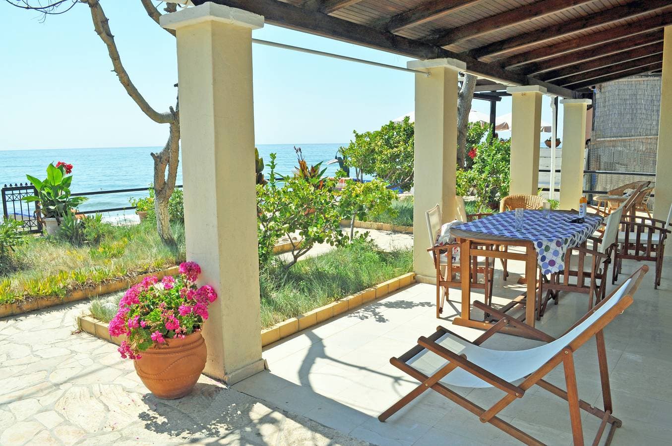 Foto 11 von 25: Korfu Strandhäuser Yannis am Agios Gordios Strand