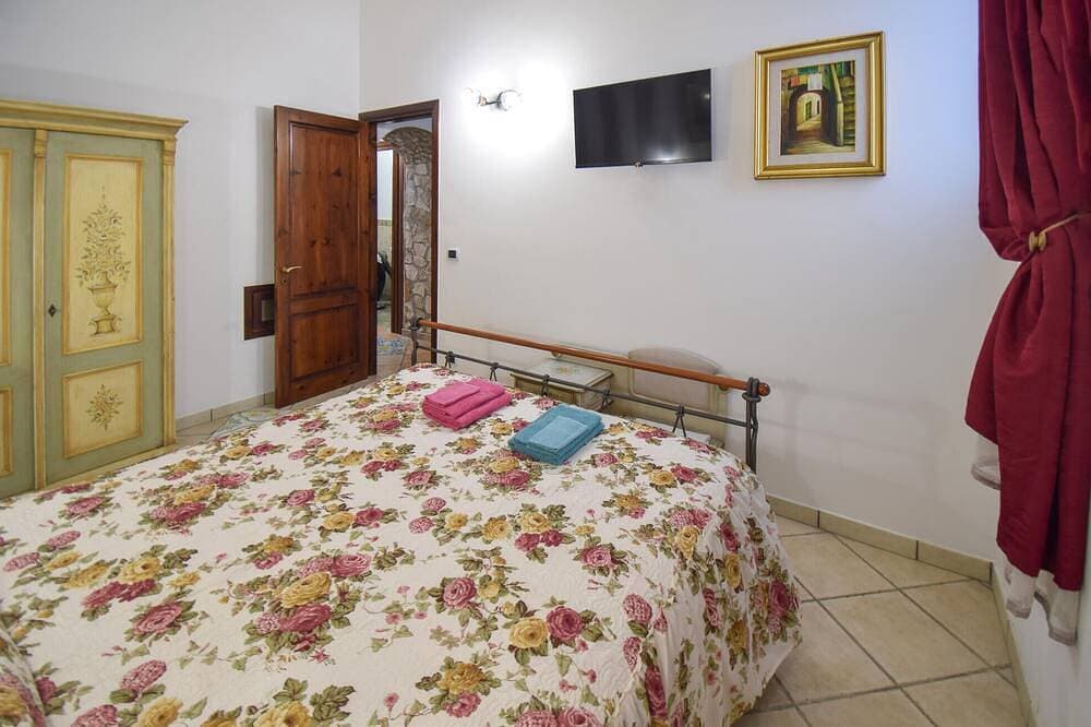 Foto 3 von 18: 1 bedroom beautiful apartment in Molina