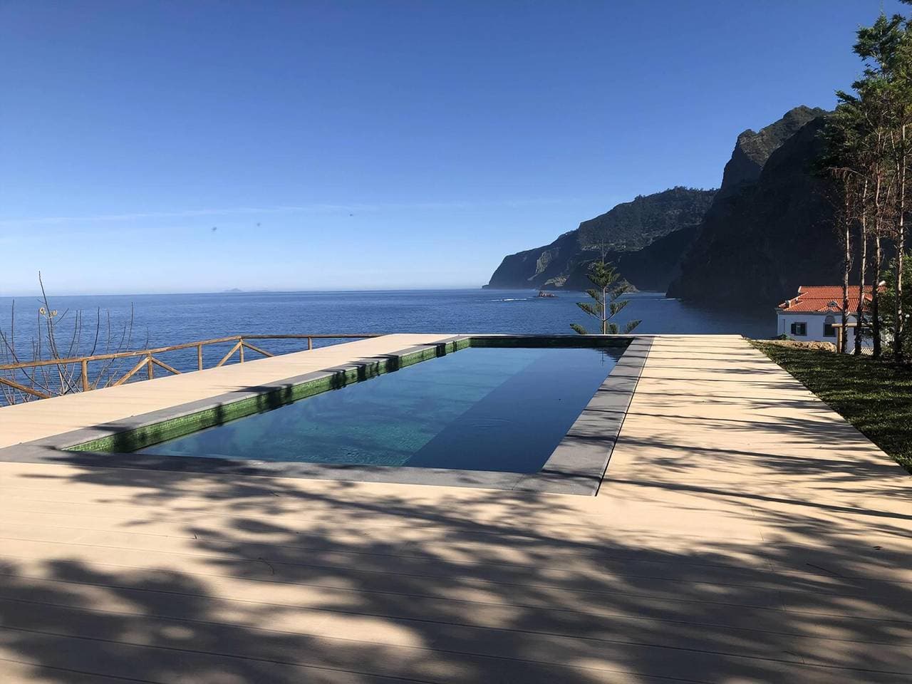 Foto 7 von 45: Villa für 6 Personen mit Terrasse