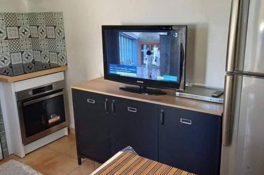 Foto 12 von 22: Comfortable air-conditioned studio in a quiet villa 15 km from Cannes