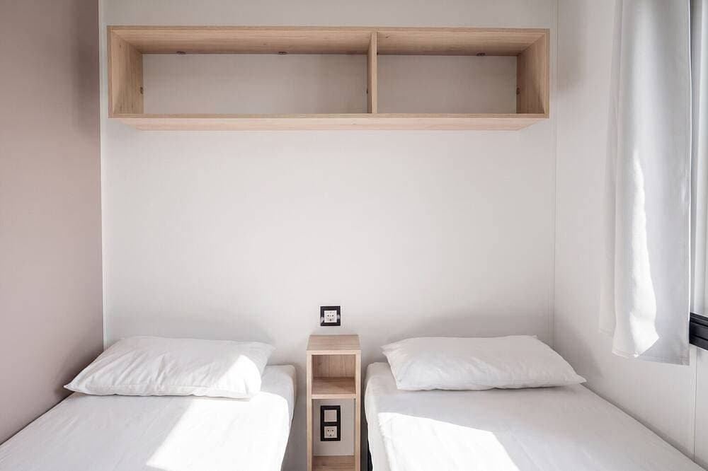 Foto 2 von 12: Homerez - Bungalow in Nans-les-Pins