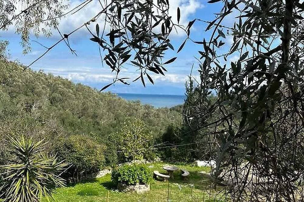 Foto 8 von 28: Dellis Studios Corfu - Sea Views near the Beach