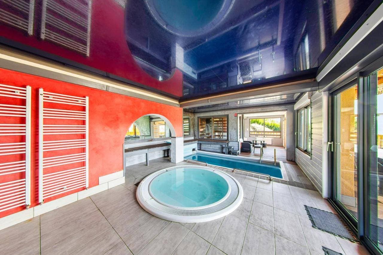 Regisland Villa Jonquille - Piscine, Sauna et Spa 1