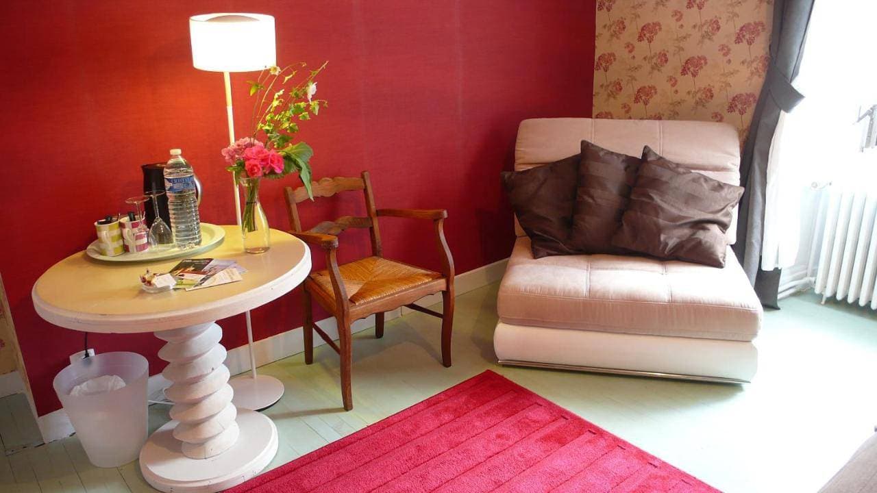 Foto 6 von 9: Double Room with Private Bathroom