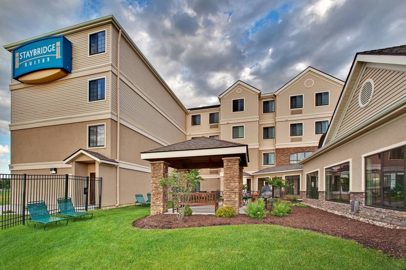 Foto 5 von 27: Staybridge Suites Davenport