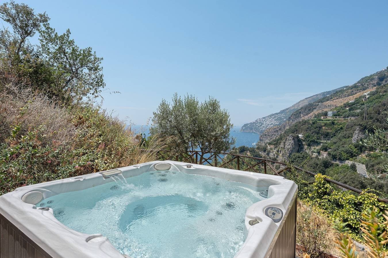 Foto 8 von 24: Ferienhaus 'Romantico Casale Di Lusso Con Spa' mit Meerblick, Wi-Fi und Klimaanlage
