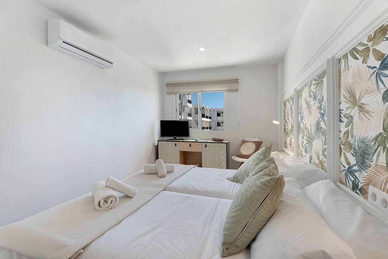 Foto 9 von 30: Ferienwohnung "Apto Svezda El Dorado" mit Meerblick, gemeinsamem beheizten Pool und WLAN