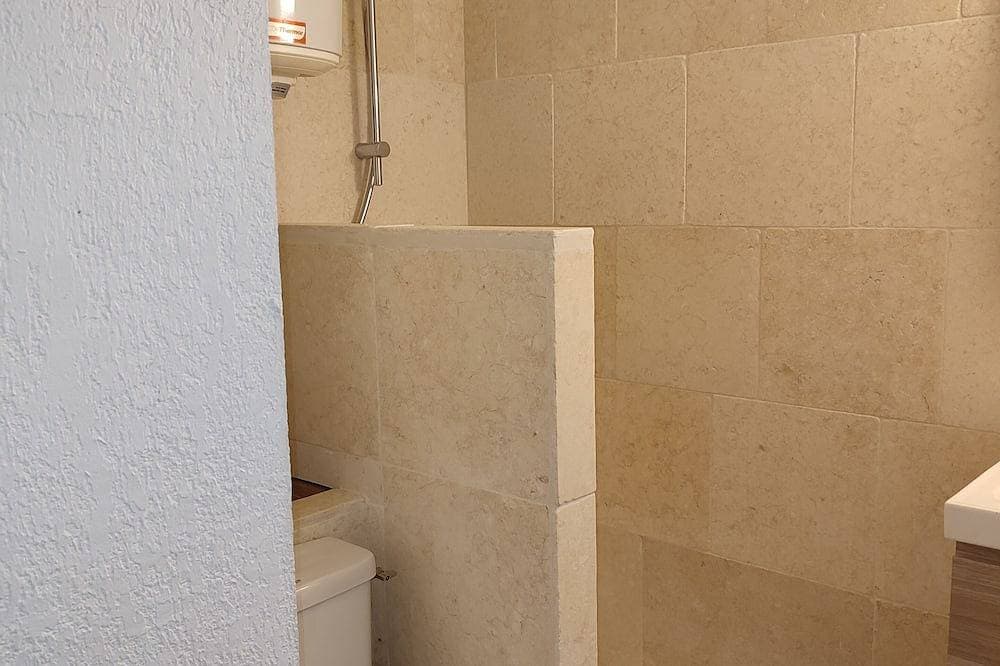 Foto 7 von 30: T2 air-conditioned 5 minutes from the beach of Les Sablettes