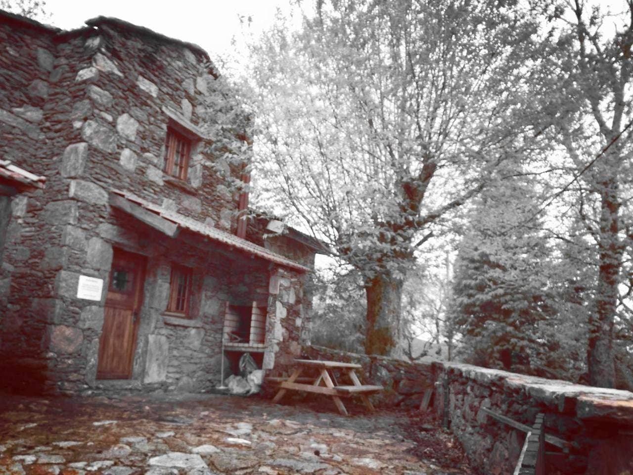 Foto 4 von 34: Two-Bedroom House