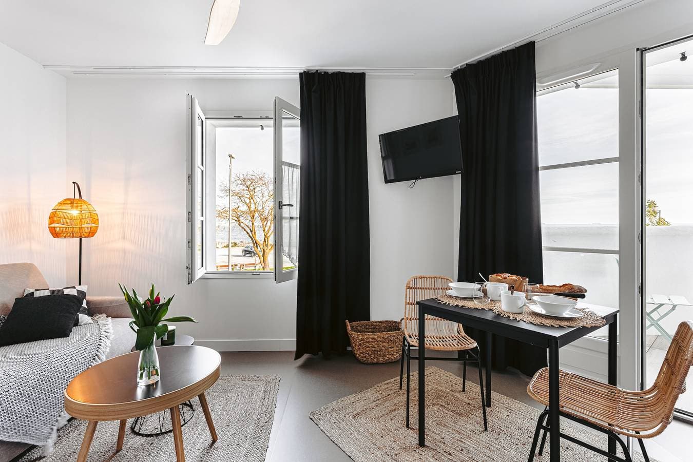 Foto 9 von 17: Studio Le Phare – Meerblick, private Terrasse & WLAN