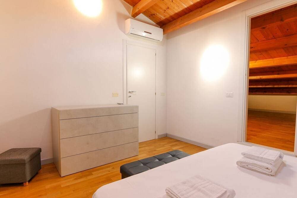 Foto 4 von 22: Xenia Boutique House 5