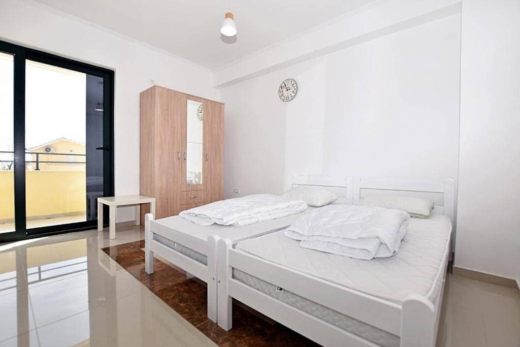 Foto 6 von 27: One-Bedroom Apartment