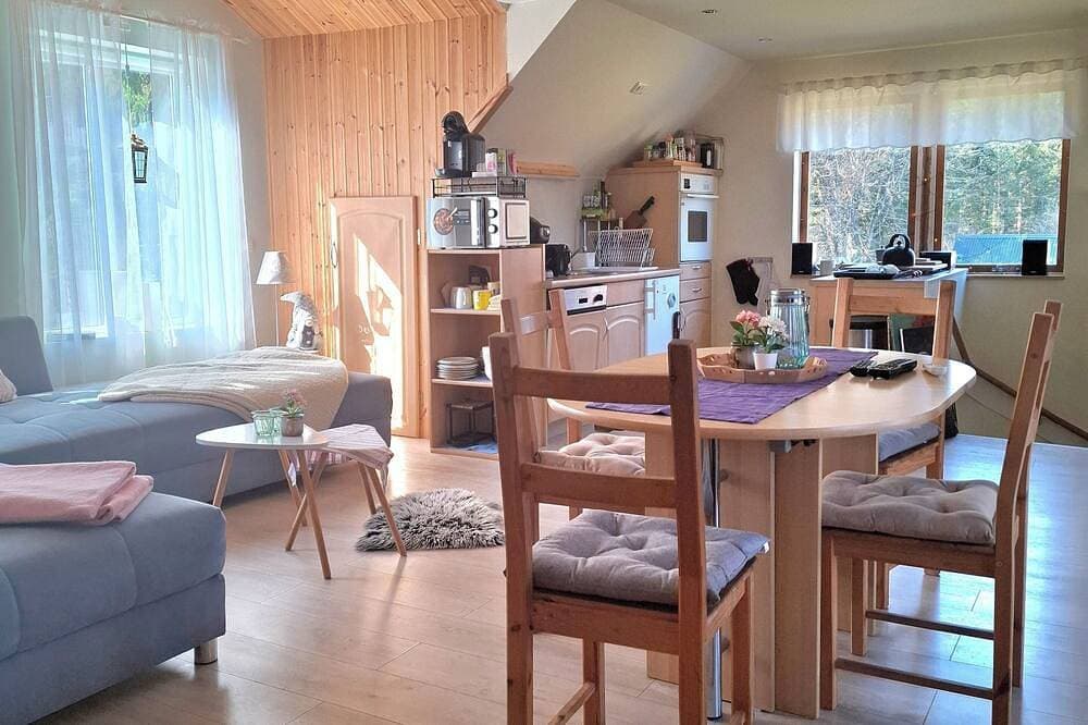 Foto 5 von 9: Rentierhof mit gemütlichem Ferienhaus