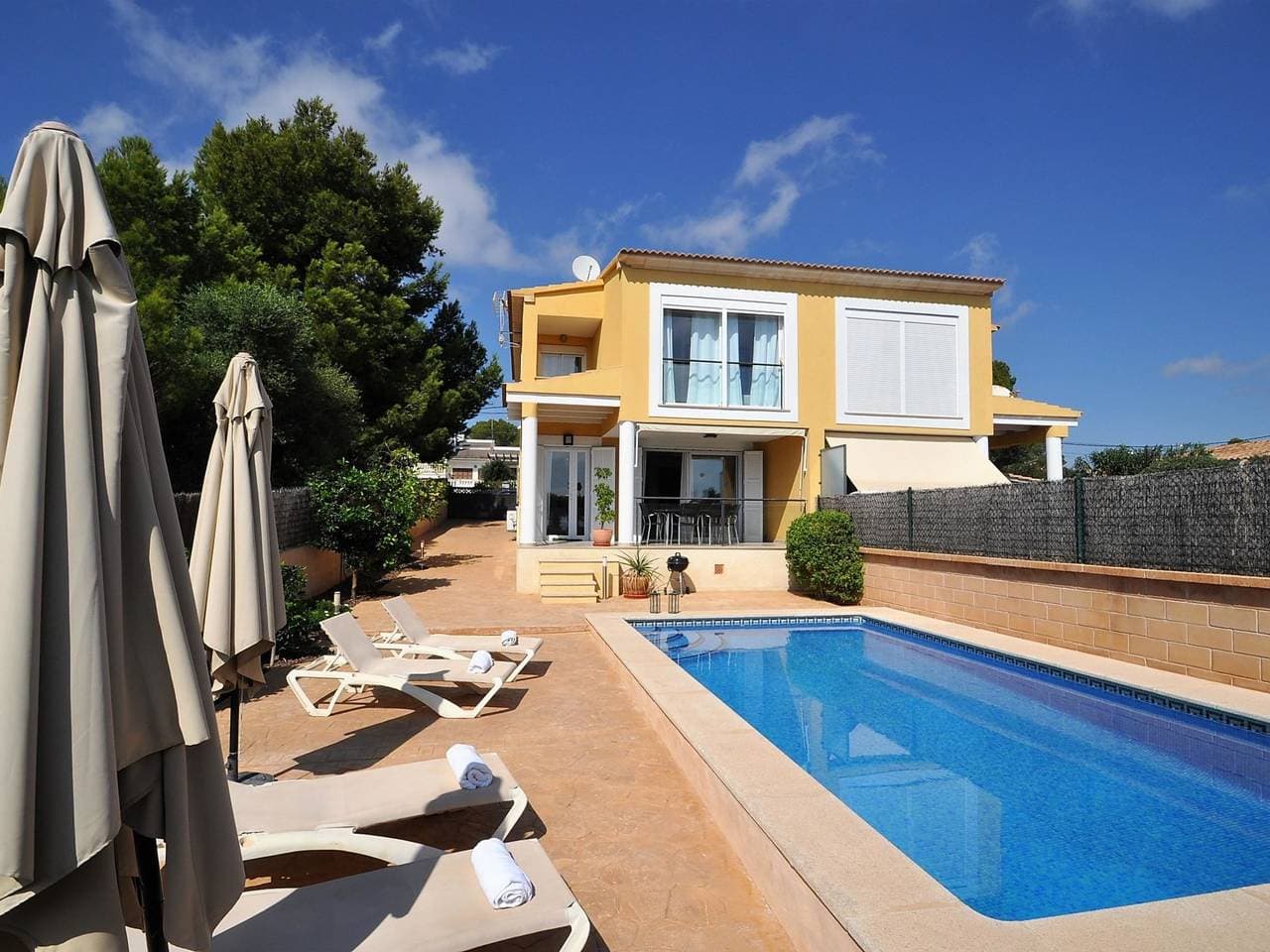 Foto 5 von 40: Preciosa villa con vistas al mar, piscina privada, aire acondicionado y wifi id