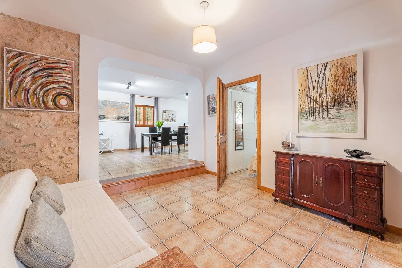 Foto 8 von 25: Ferienhaus Es Cami Vell mit Pool, WLAN und Bergblick