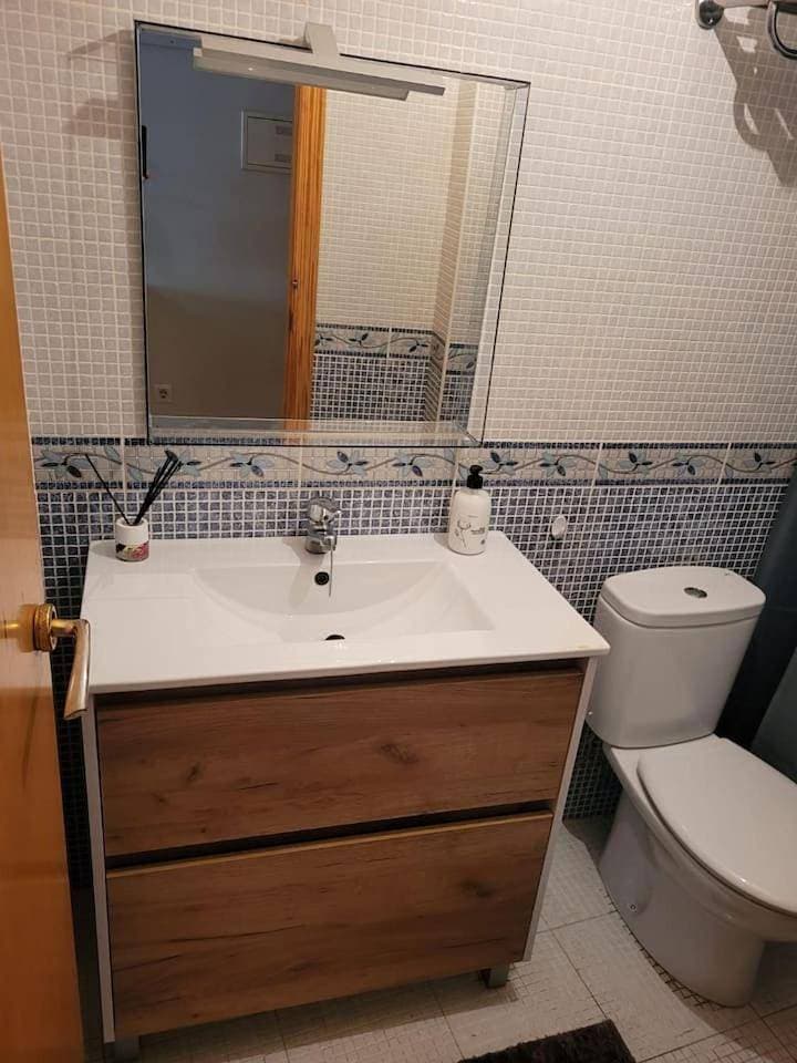 Foto 10 von 30: Two-Bedroom Apartment