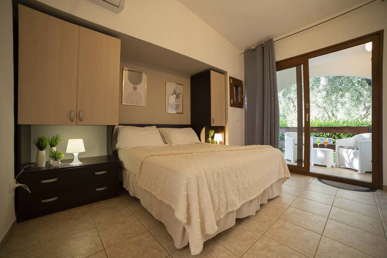 Foto 3 von 44: Ferienhaus "melograno" mit Pool und Privatstrand