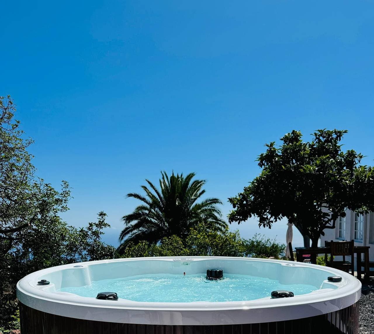 Foto 3 von 42: Ferienhaus "Rodri" mit Meerblick, 2 privaten Terrassen, Whirlpool und WLAN