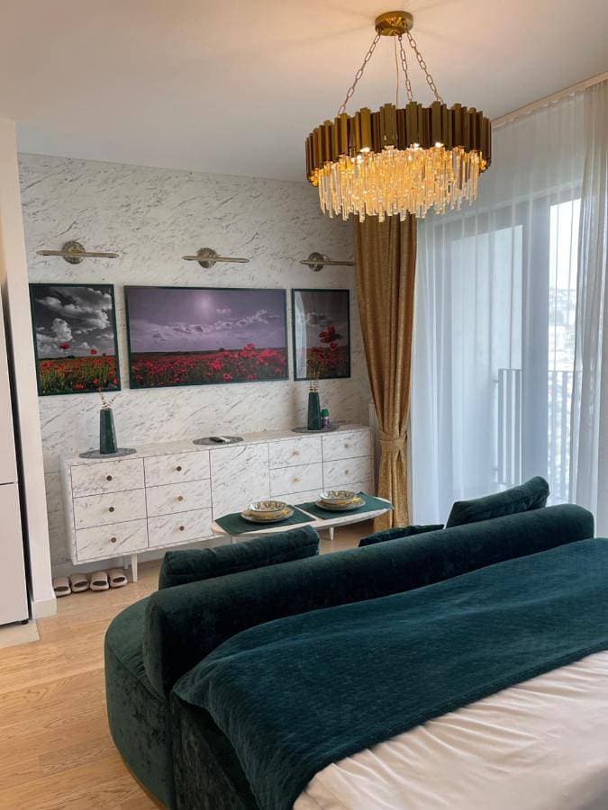 Foto 5 von 79: One-Bedroom Apartment