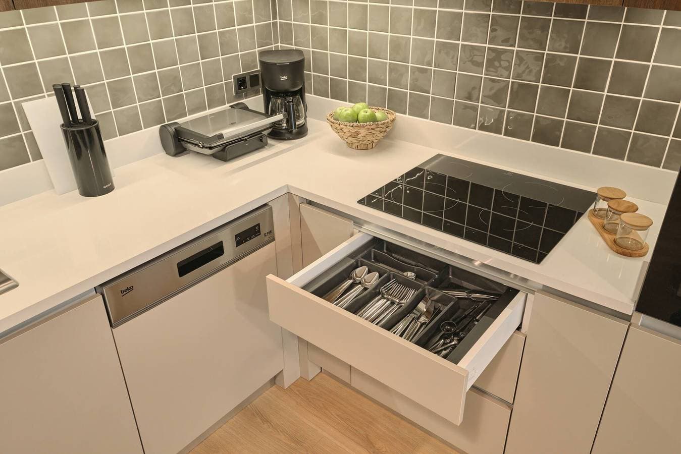 Foto 13 von 67: Caruana, 2Br, Ruhig, Modern