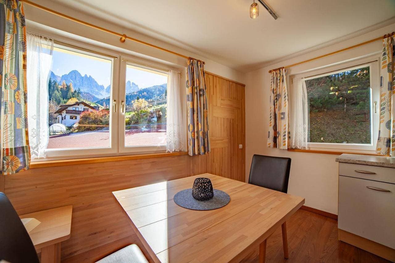 Foto 7 von 11: One-Bedroom Apartment with Mountain View