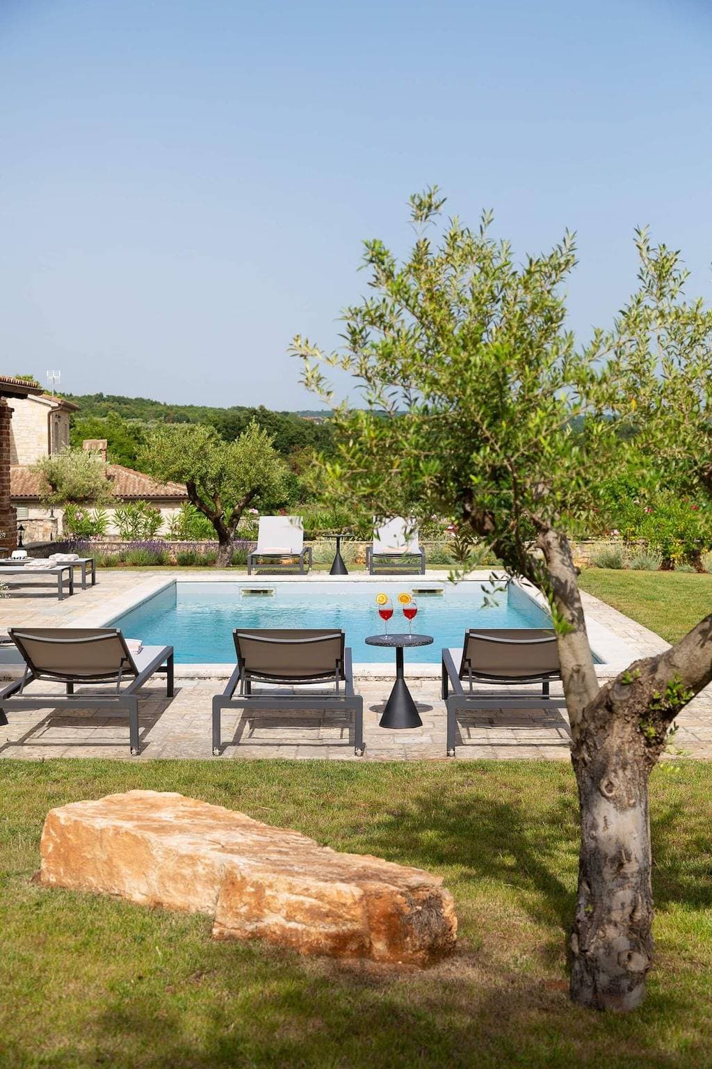 Foto 8 von 23: Rustikale Villa Calluna mit Pool in Istrien, Panoramablick, tierfreundlich