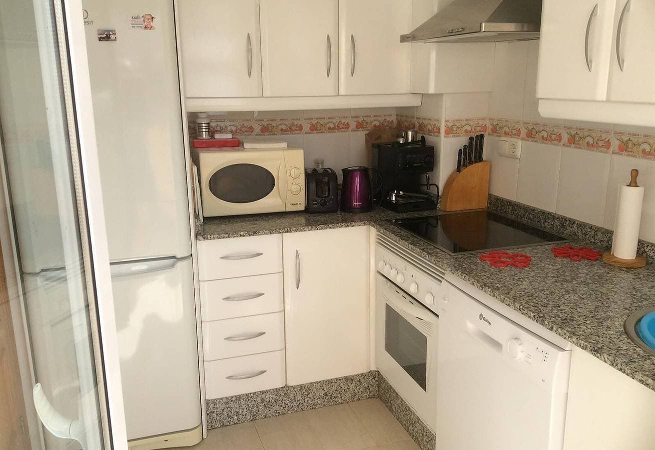 Foto 13 von 36: "Homely Apartment in El Faro" in El Faro mit Pool, Terrasse, Balkon, Klimaanlage und WLAN