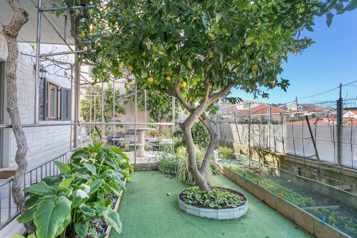Foto 11 von 31: Studio Appartement mit Terrasse und Meerblick Okrug Gornji, Ciovo -a