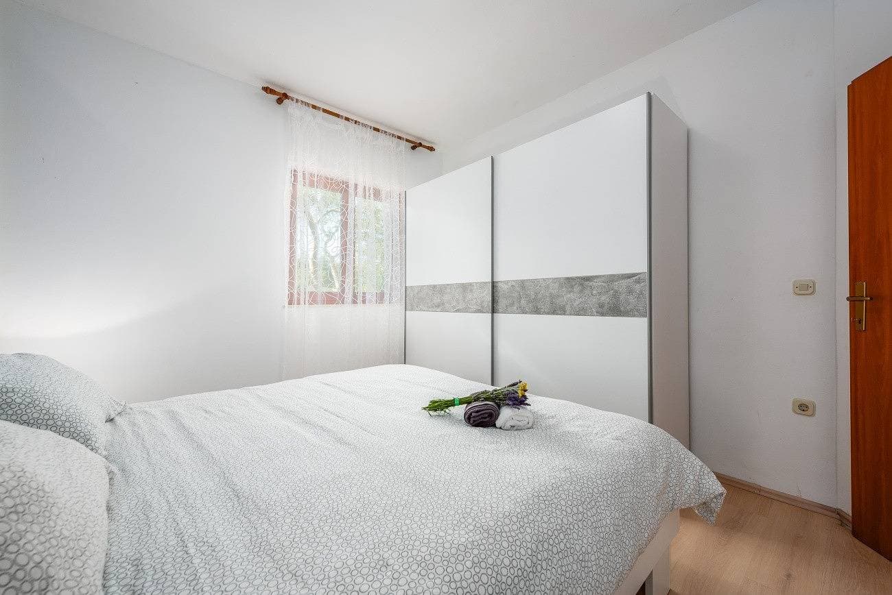 Foto 11 von 34: Ferienwohnung in Drenje mit Meerblick, Terrasse, Klimaanlage, W-Lan (5235-5)