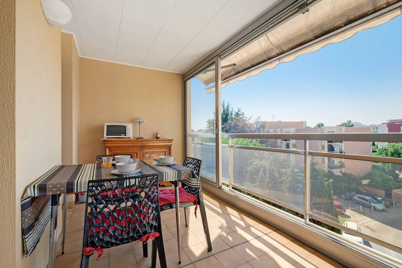 Foto 7 von 23: Appartement 'T2 Val Fleuri Nahe Strände' mit Privater Terrasse