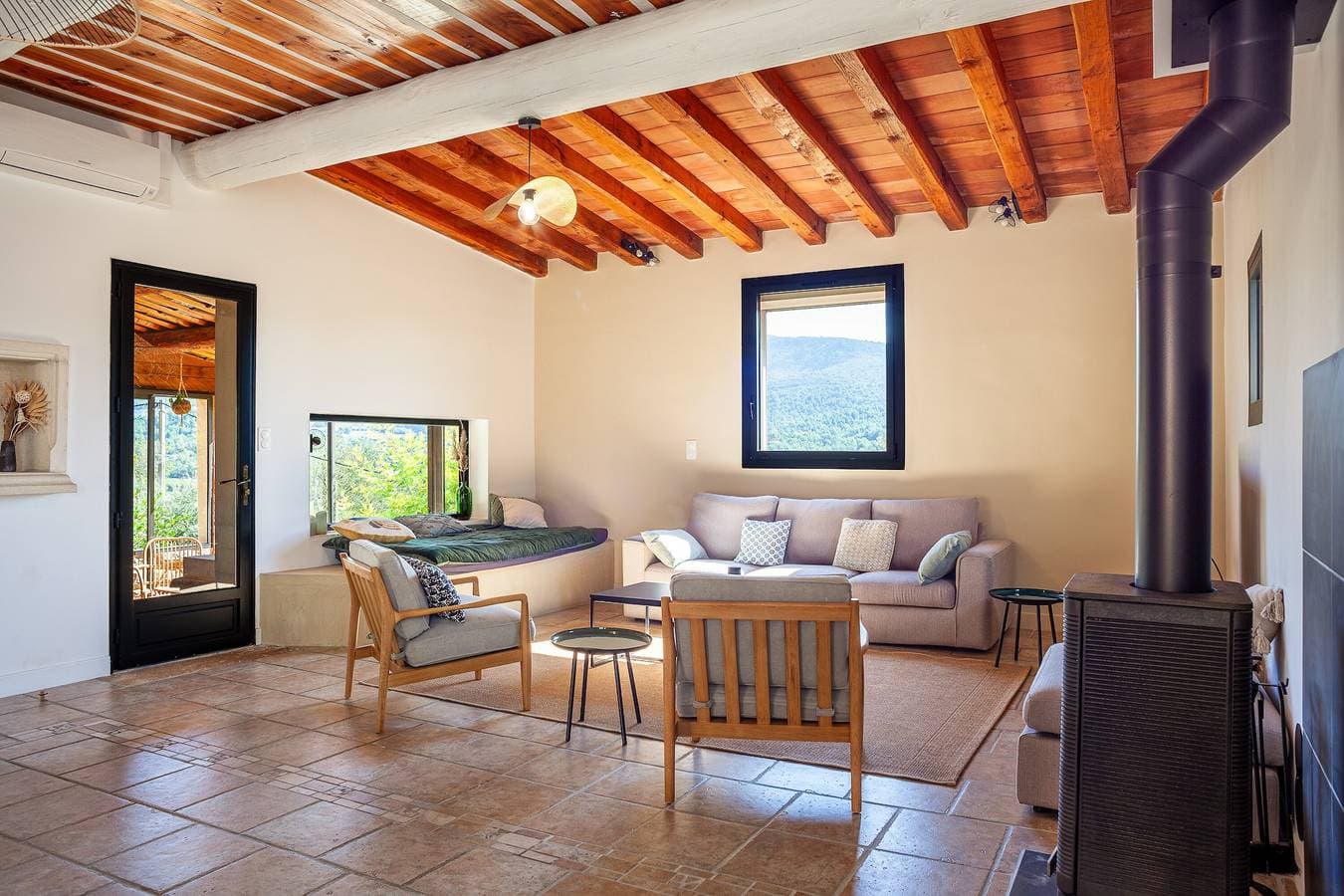 Foto 6 von 26: Ferienhaus 'La Bastide Des Oliviers' mit Bergblick, WLAN und Klimaanlage
