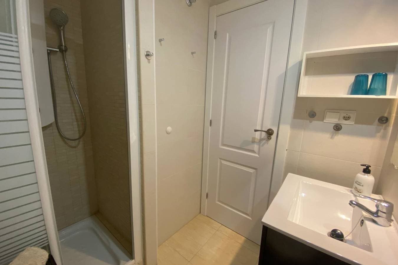 Foto 13 von 35: Ferienwohnung für 4 Personen mit Terrasse