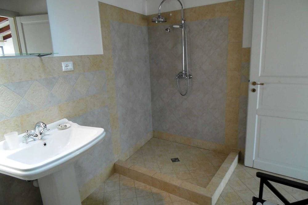 Foto 9 von 29: Wohnung in Vello am Iseo-Strand