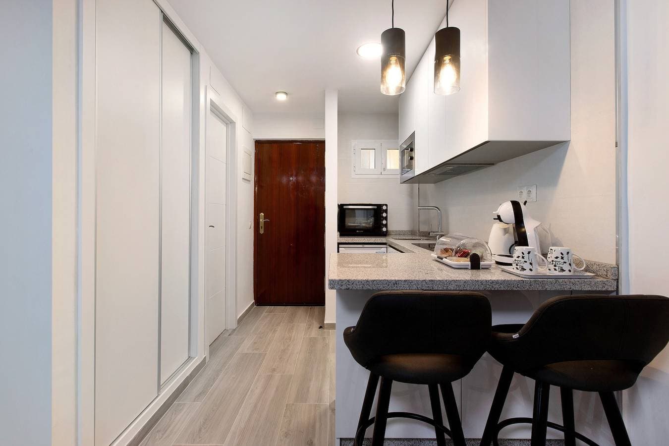 Foto 5 von 28: Ferienwohnung 'Apartamento Agata 2024' mit Bergblick, WLAN und Klimaanlage