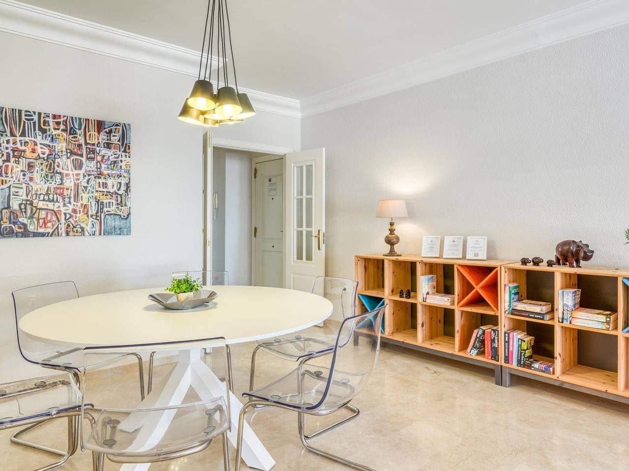 Foto 7 von 25: Moderner Komfort in Estepona: Terrasse, Pools, Klimaanlage und WLAN