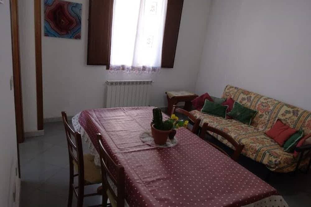 Foto 7 von 30: Vacation Appart Bari Sardo with veranda (Iun Q0006)