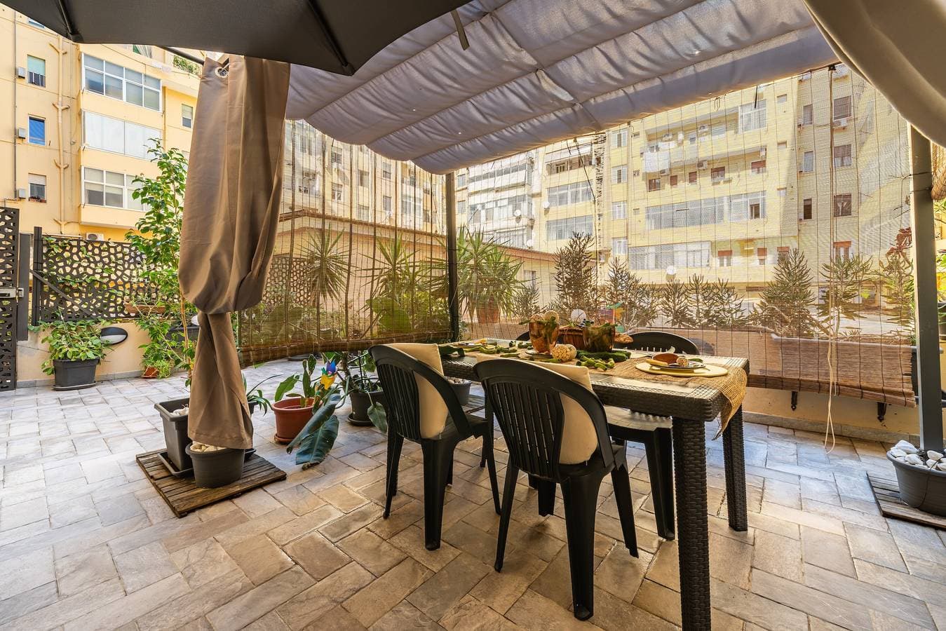 Foto 2 von 24: Casa Vacanze Manzoni 29 – Zentrale, komfortable Wohnung mit Terrasse in Cagliari