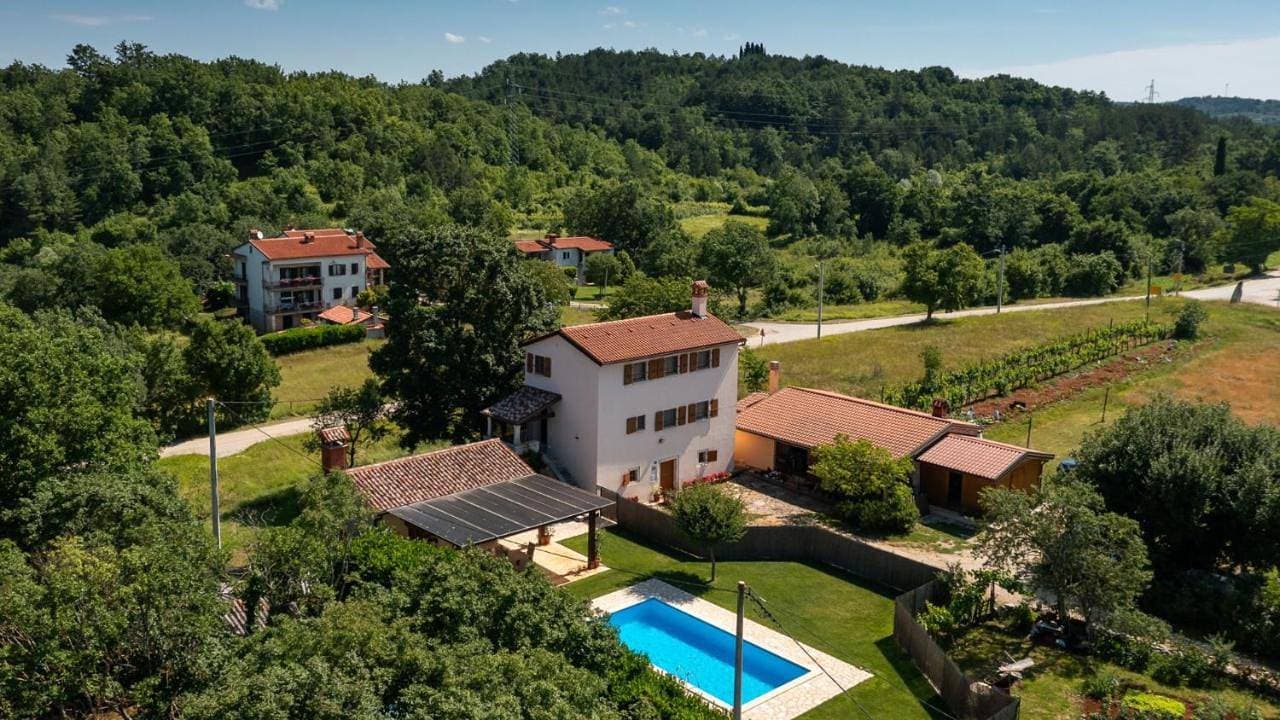 Foto 5 von 52: Villa with Private Pool