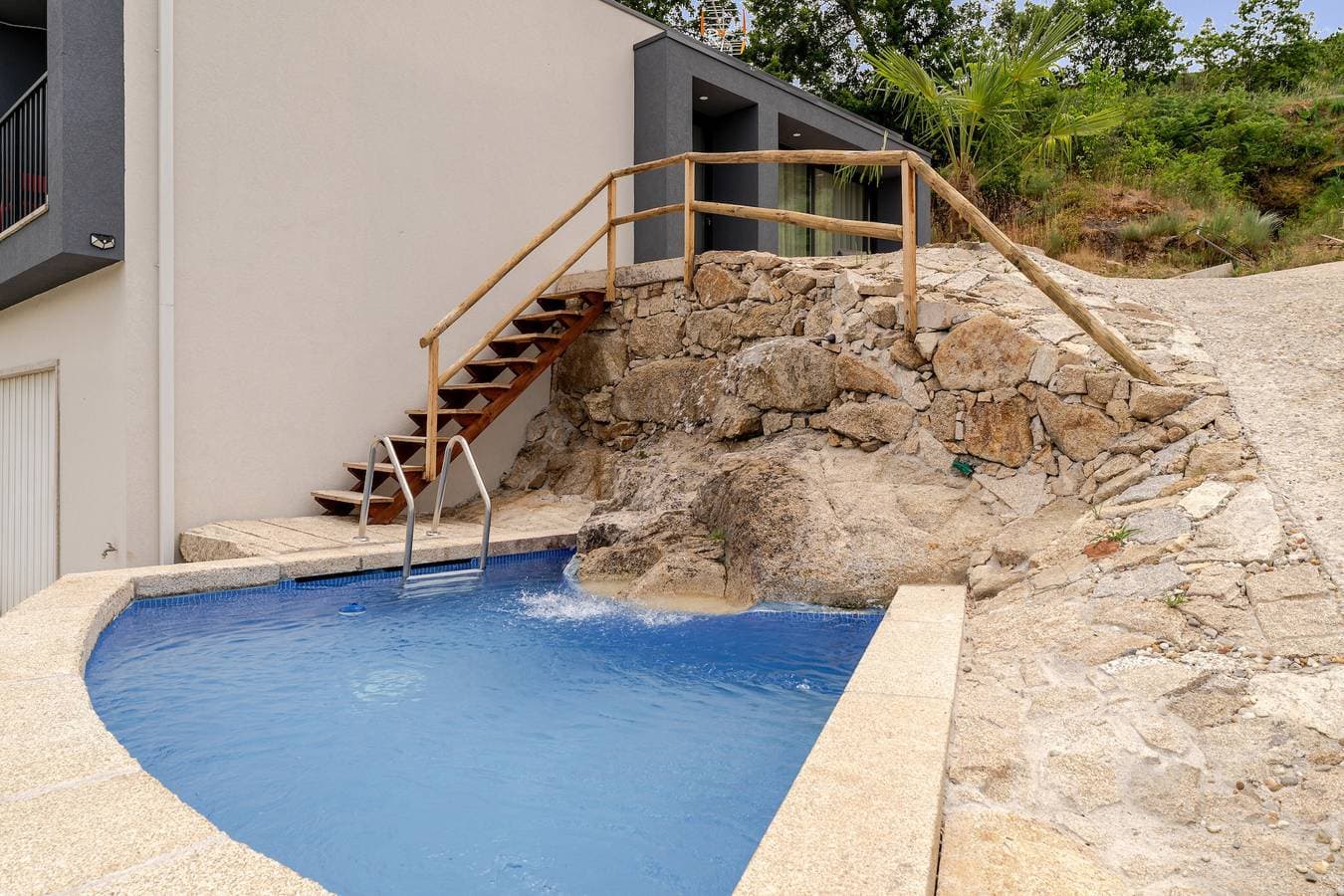 Foto 2 von 25: Ferienhaus 'Felicidade' mit Bergblick, Wi-Fi und Klimaanlage