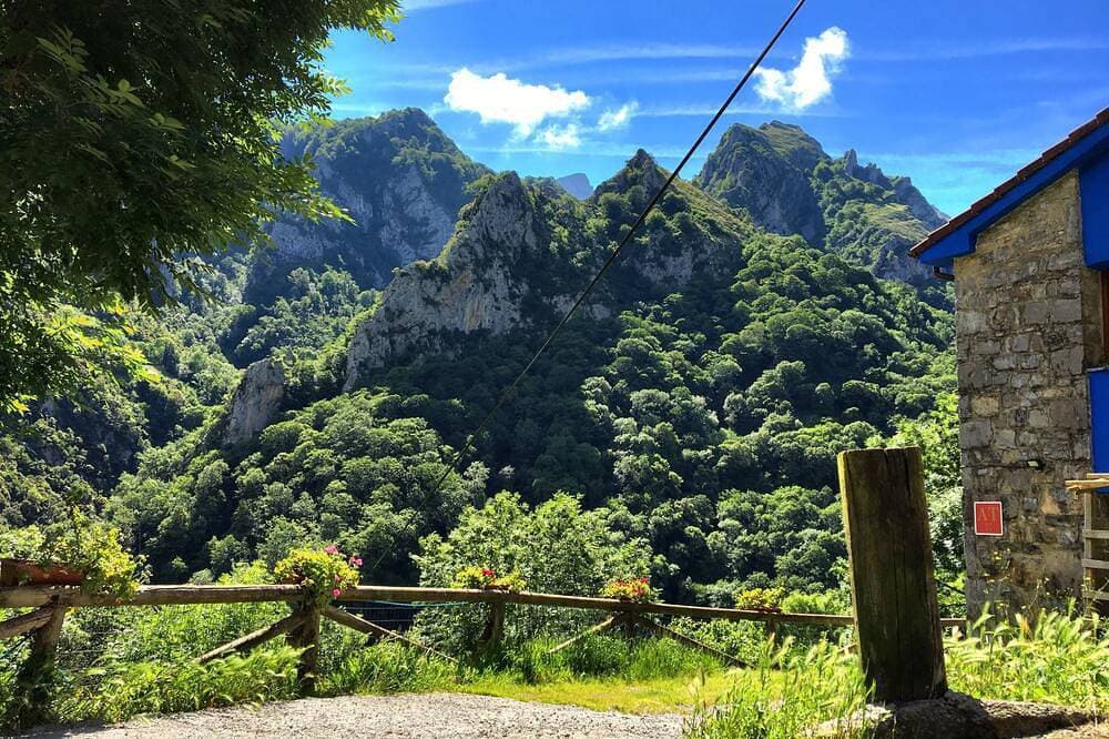 Natürliche Jacuzzi beeindruckende Schlucht in den Picos de Europa 1