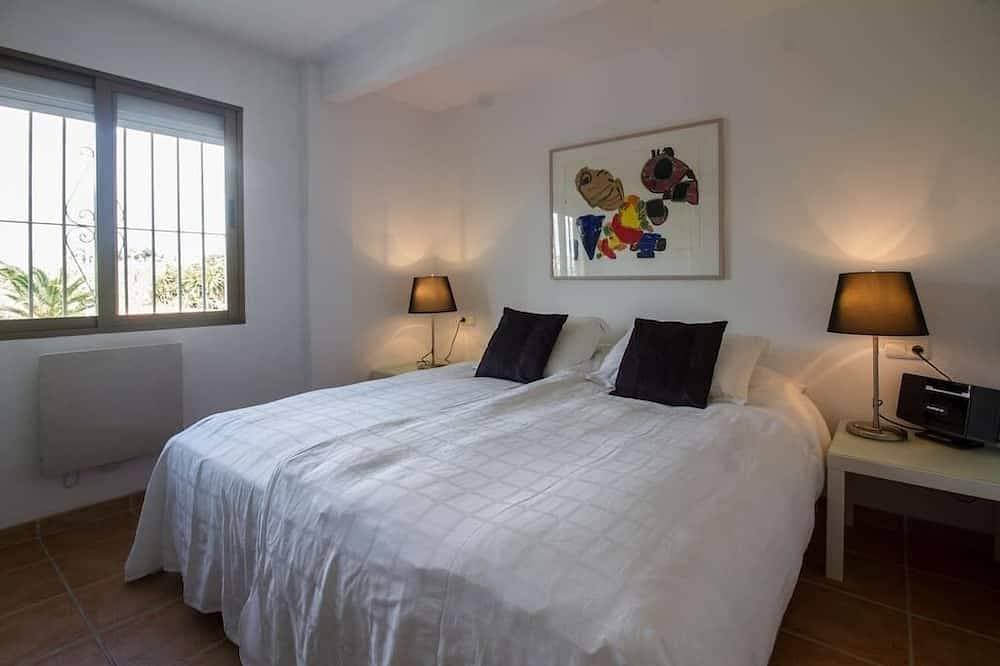 Foto 2 von 30: Beach Front Apartment 'Oden 6' mit einem halbprivaten Strand, Altea