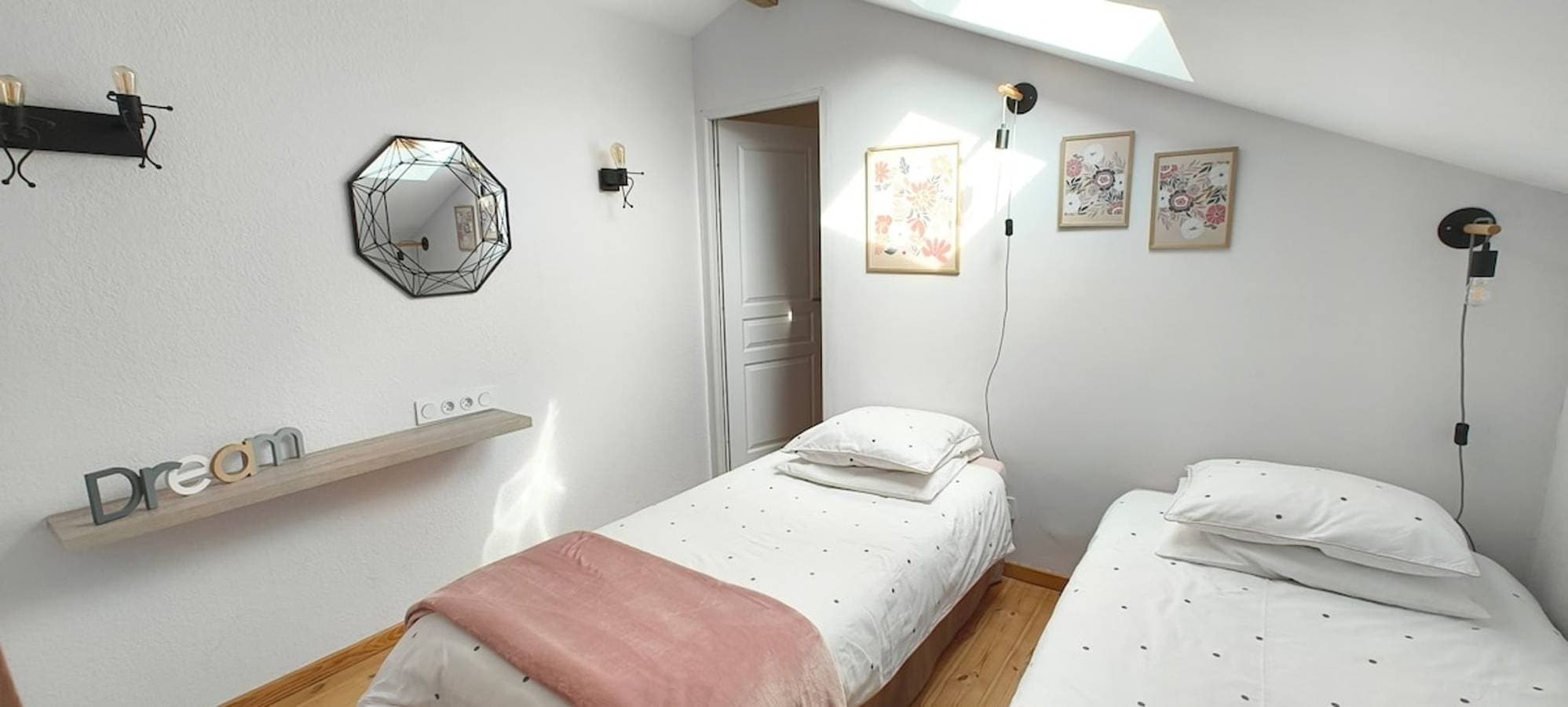 Foto 11 von 26: Ferienhaus für 8 Personen mit Pool