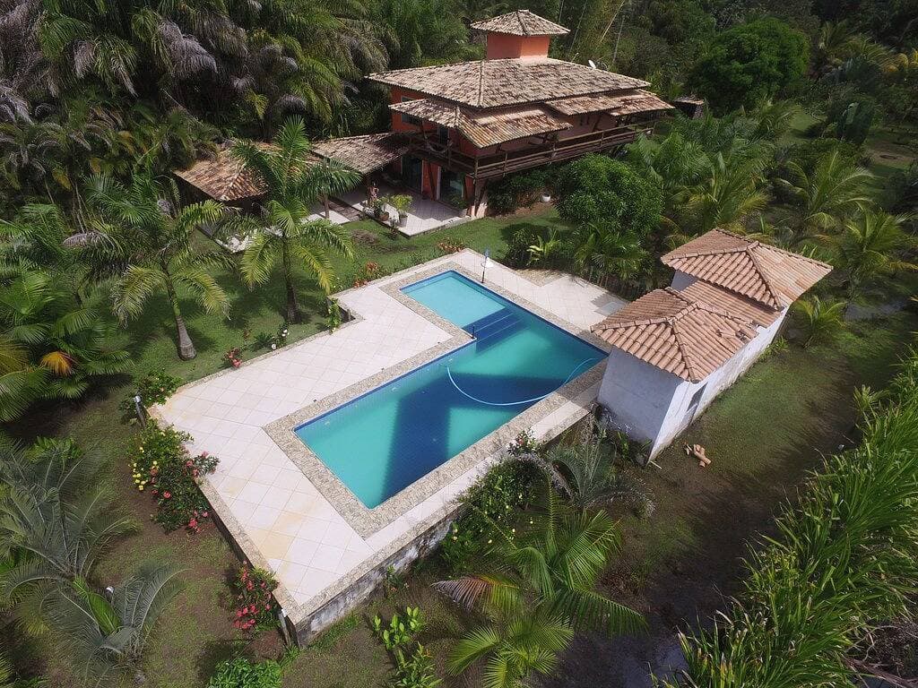 Foto 7 von 27: Strandhaus mit Pool, 04 Suiten,<br>km 25 Ilheus - Itacaré - Fuß in den Sand ...