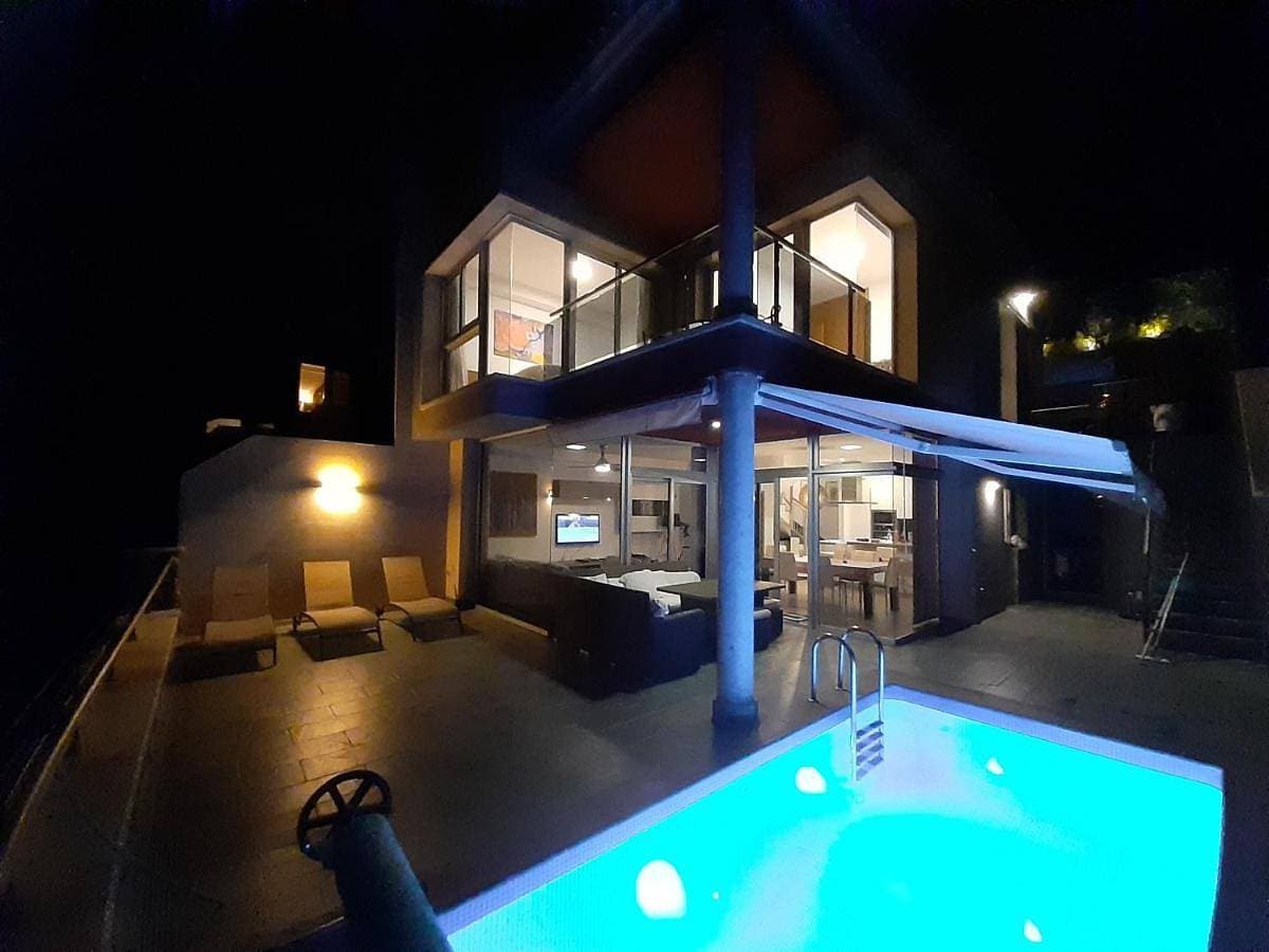 Foto 3 von 43: Villa