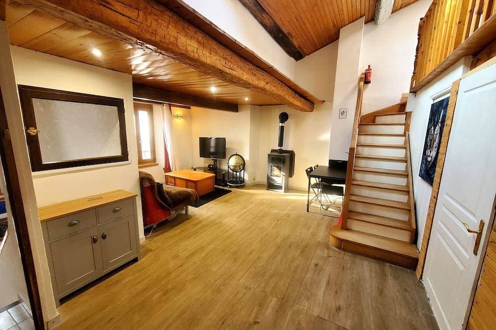 Charming village house in Collobrières 1