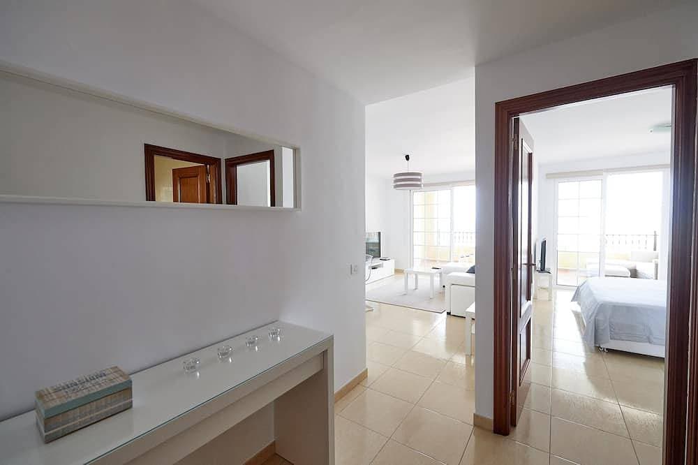 Foto 3 von 30: Meerblick !!! Moderne Wohnung in Strandnähe mit einem schönen großen Pool!
