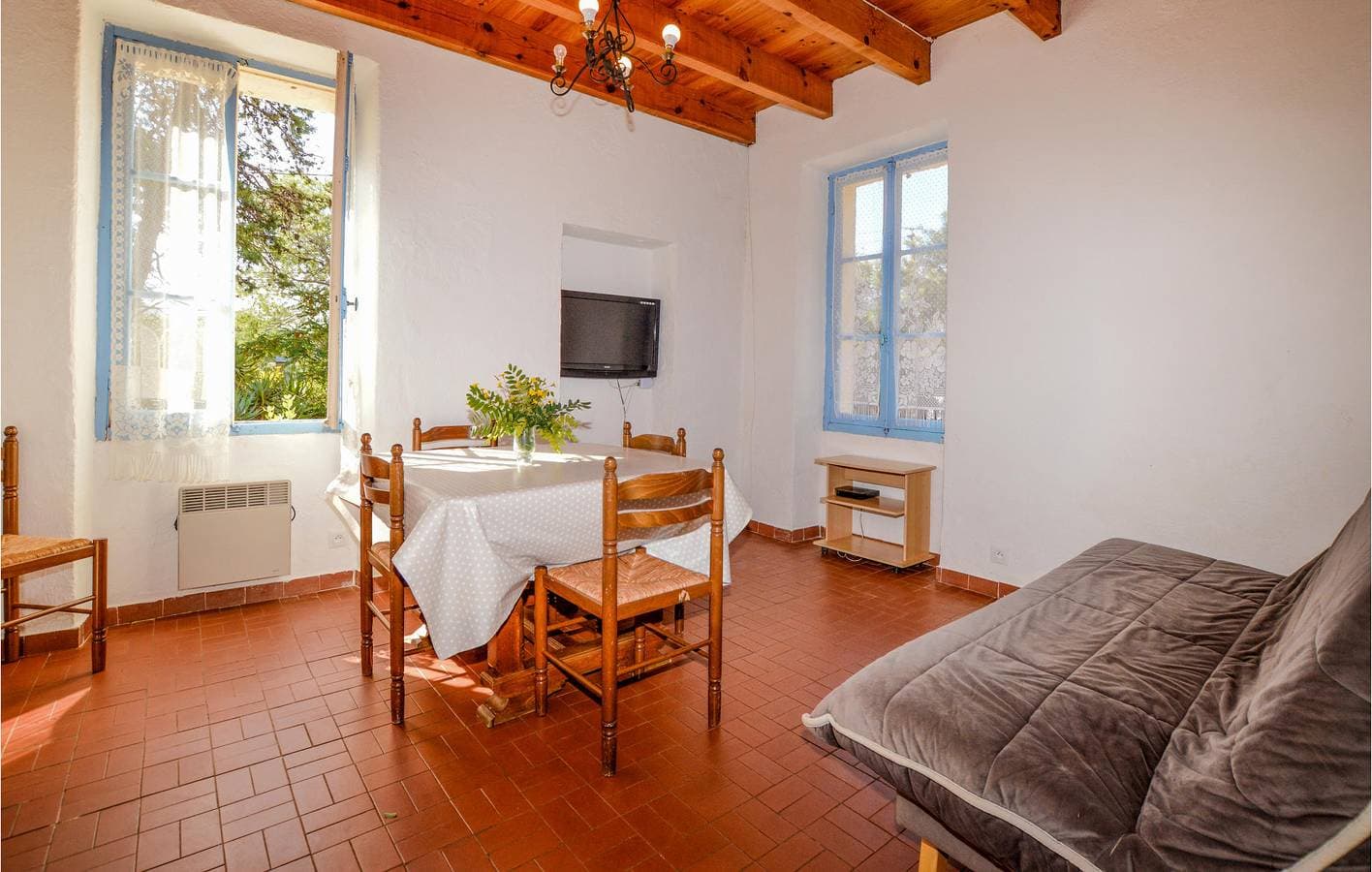 Foto 5 von 20: Meerblick-Apartment mit Pool, Terrasse & WiFi