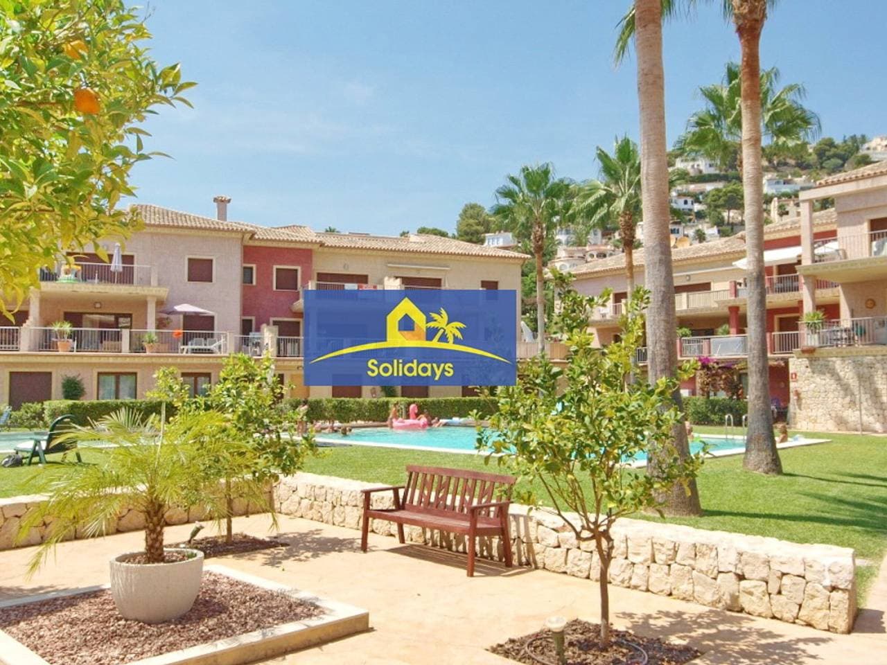 Foto 2 von 35: Modernes Haus in Benissa mit Pool, WLAN, Parkplatz und Klimaanlage